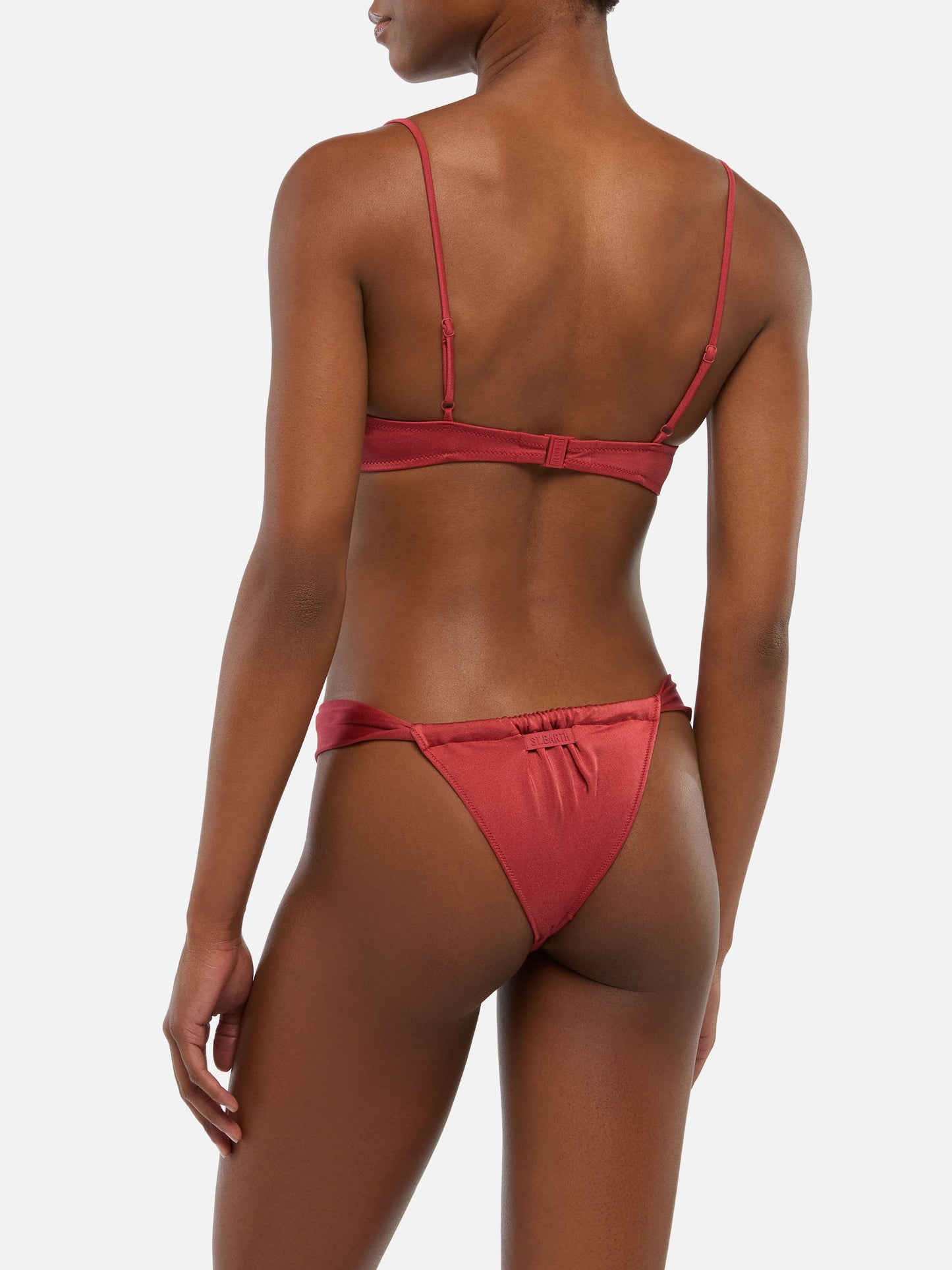Bikini bralette con aros Salina Noelle con braguita cheeky en rojo ladrillo brillante 