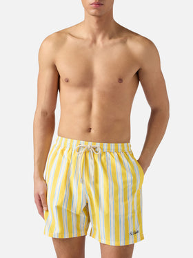 Bañador Syros con estampado de rayas amarillas y bordado con logotipo 