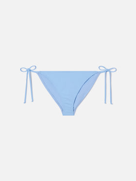 Bas de bikini Virgo à liens latéraux en bleu clair uni 