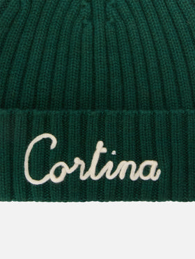 Bonnet Wengen vert avec broderie Cortina 