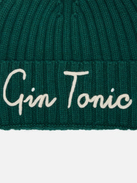 Wengen beanie in cashmere blend in British green with Gin Tonic embroidery