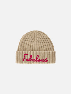 Bonnet Wengen beige avec broderie Fabulous 