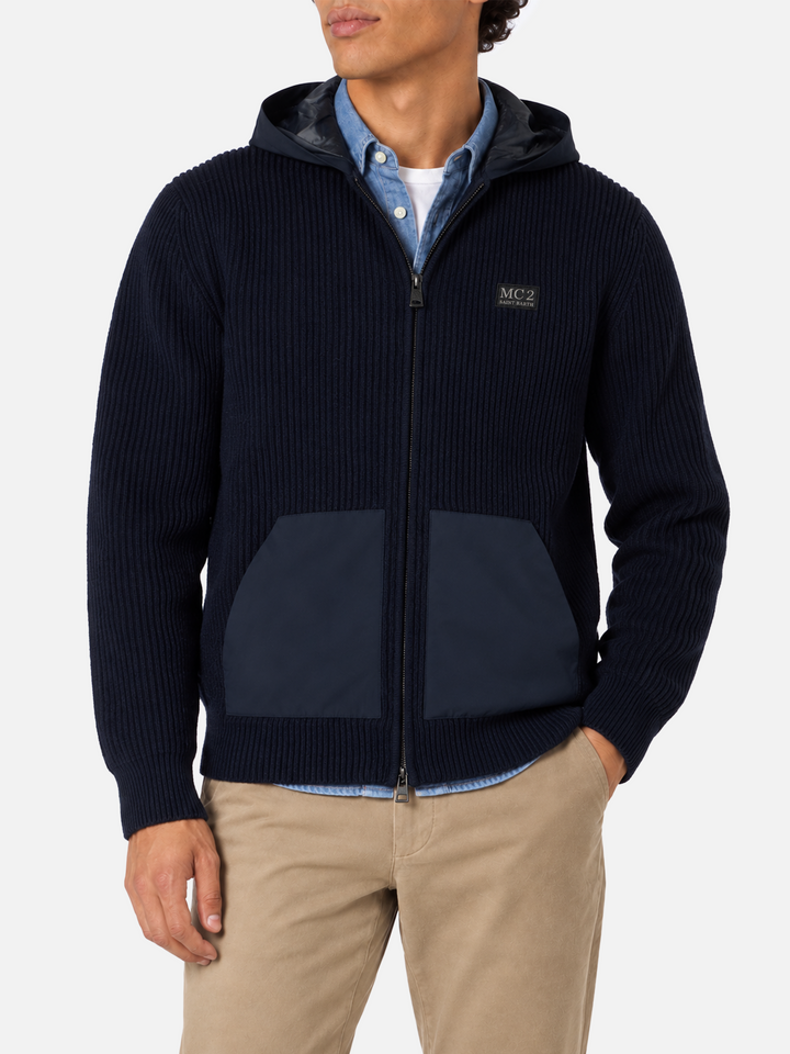 Pull zippé intégral Wiberg en tissu technique bleu marine uni 