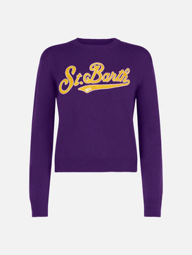 Woman purple cropped sweater