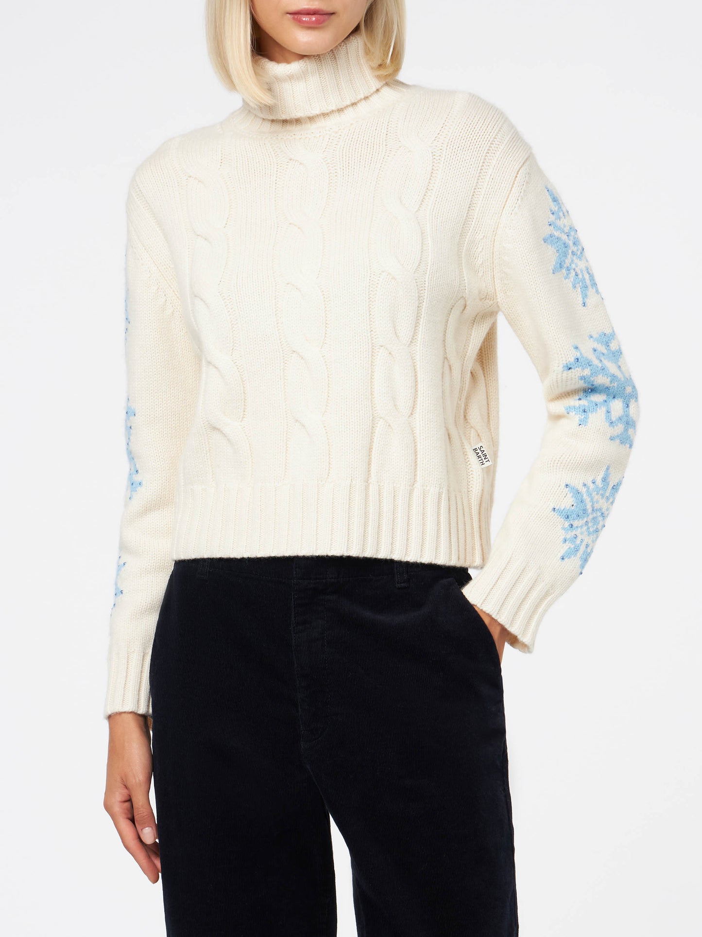 Maglione da donna intrecciato a collo alto con strass fiocco di neve