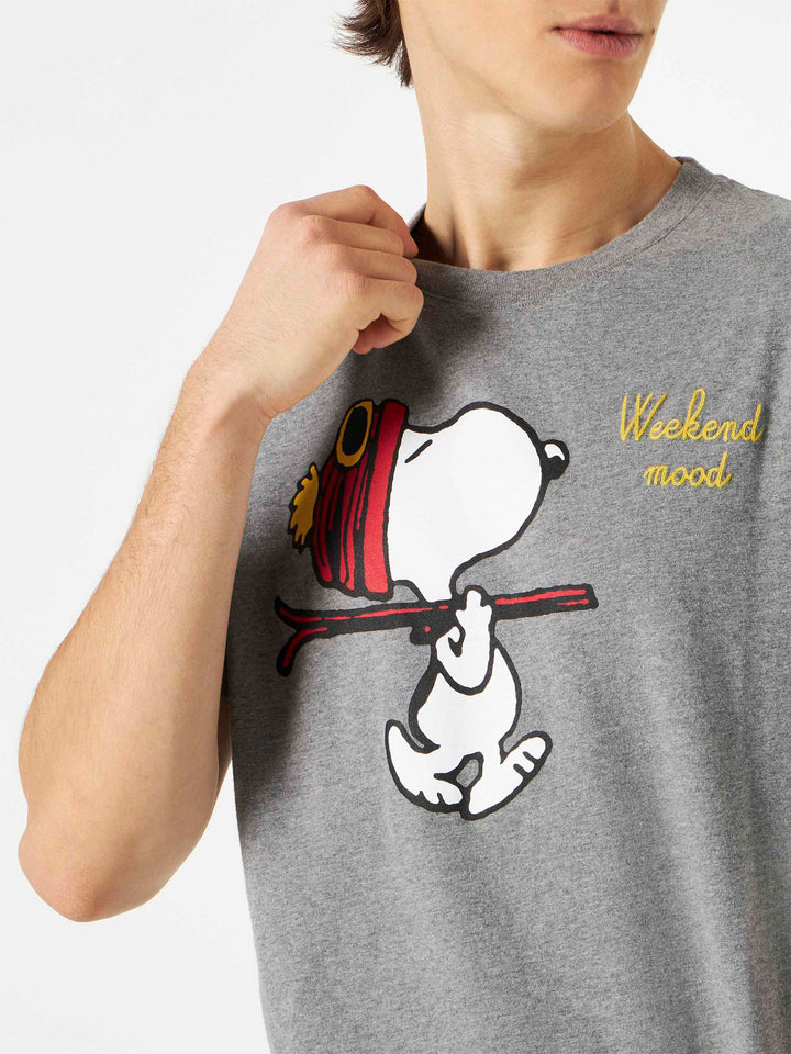 Man t-shirt with Snoopy weekend mood embroidery | SNOOPY - PEANUTS™ SPECIAL EDITION